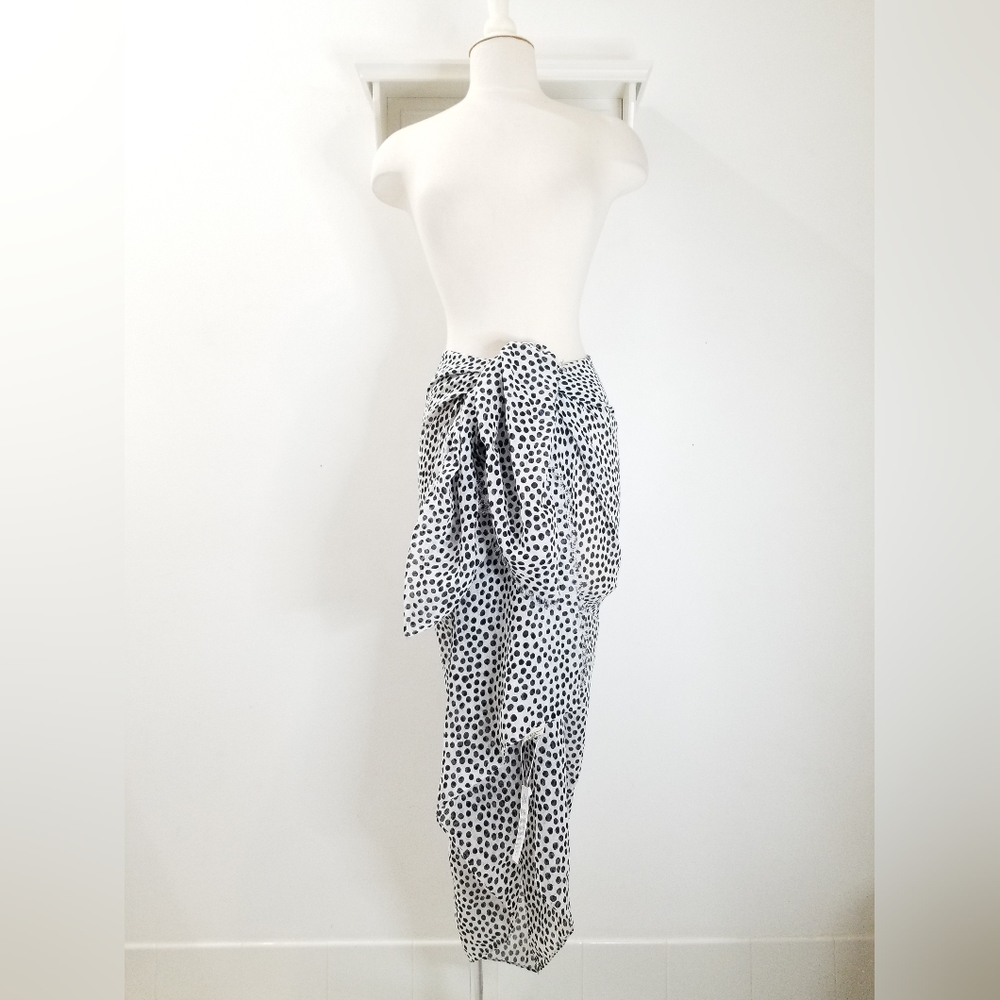 Indigo Swimwear Eco-friendly Polka Dot Lrg Square Cover Up Wrap OSFM NWT - Picture 5 of 11